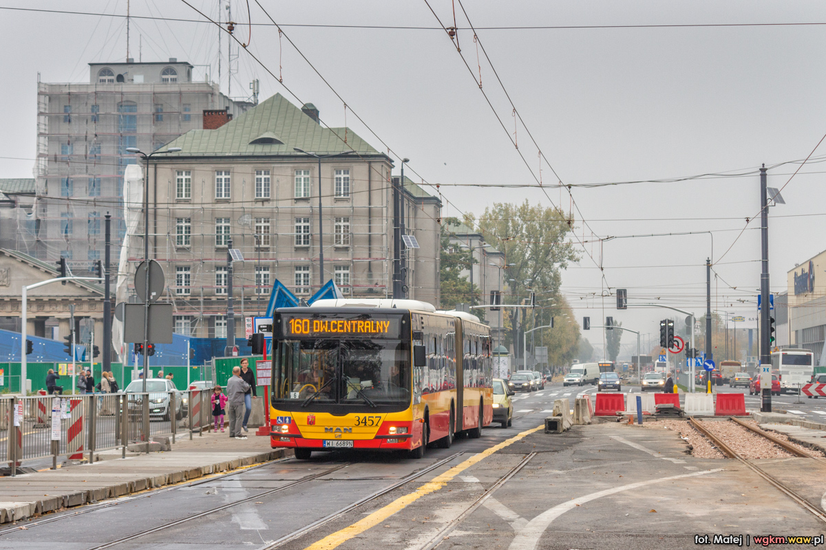 3457
Tak wyglÄdaĹy okolice Dworca WileĹskiego chwilÄ przed zakoĹczeniem budowy metra.
Słowa kluczowe: Inwestycje
