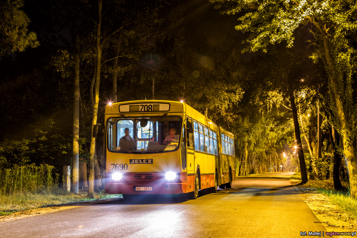 7690
Słowa kluczowe: M181 PoĹźegnanie708