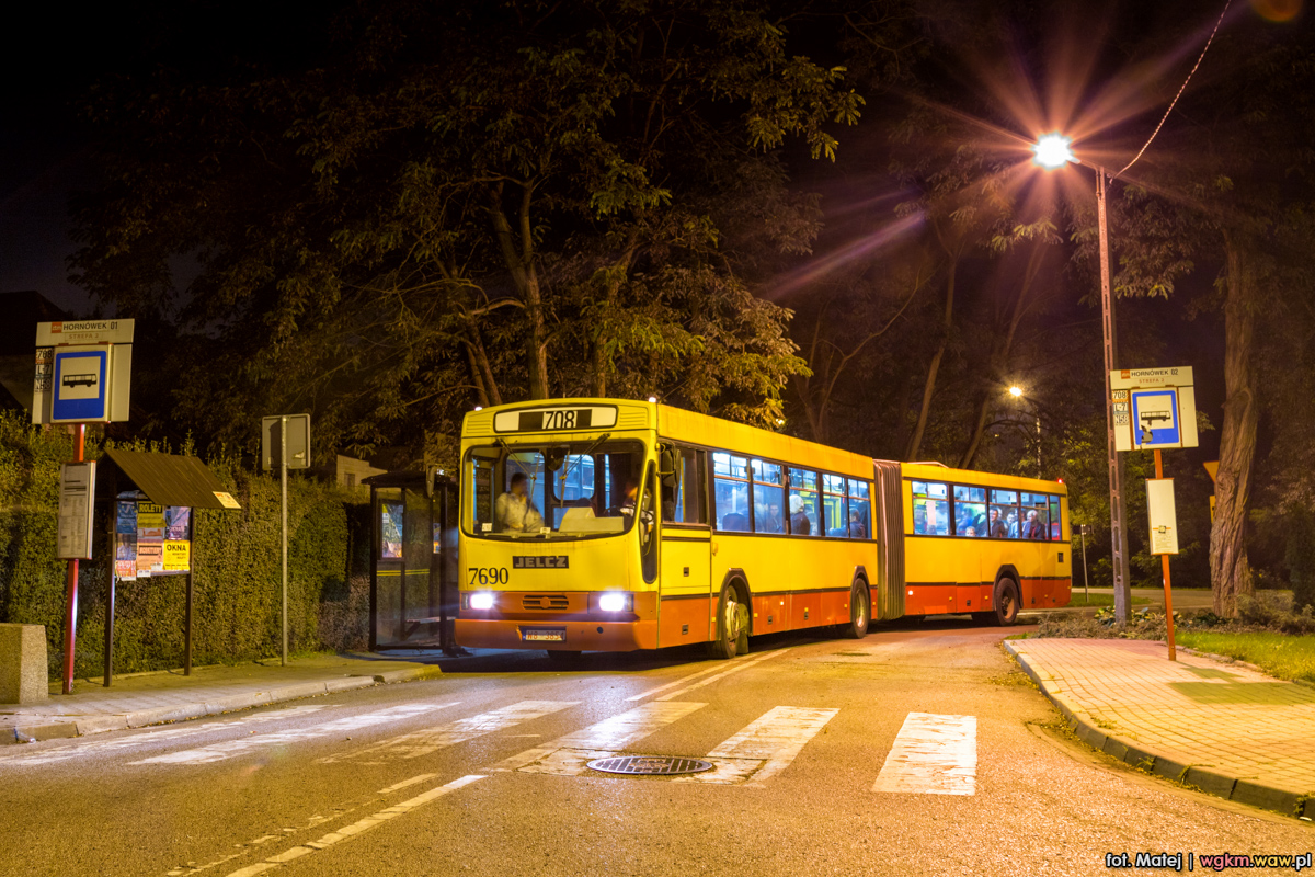 7690
Słowa kluczowe: M181 PoĹźegnanie708
