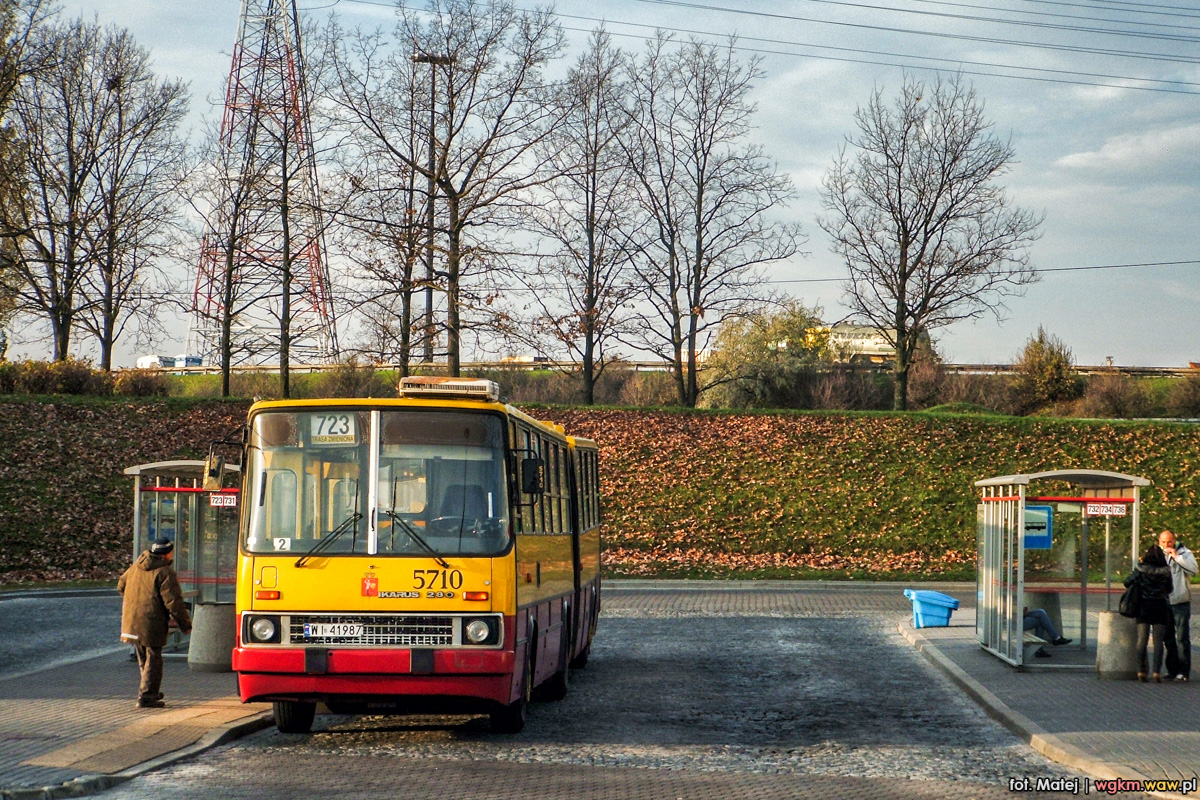 5710
Słowa kluczowe: WĹ2013 IK280