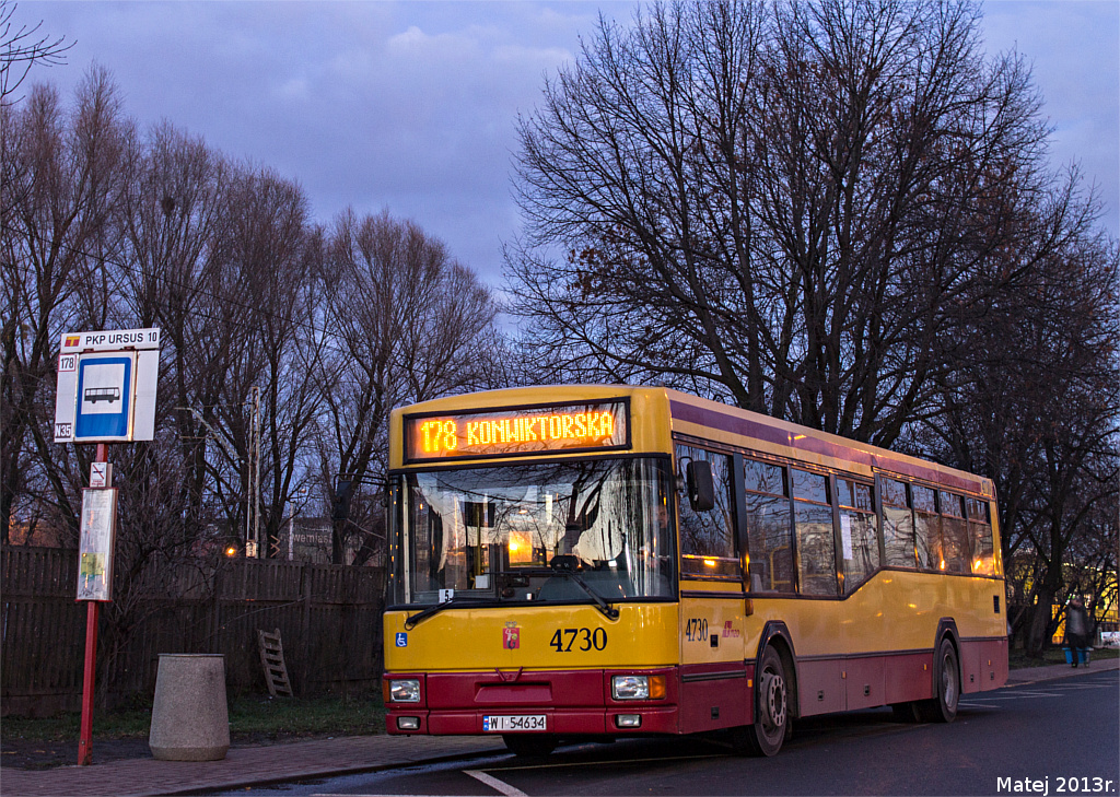 4730
Gniot w Ursusie to rarytas, a na 178 to juĹź w ogĂłle. PojawiajÄ siÄ w tym rejonie rĂłwnieĹź na linii [b]197[/b]. Ten wĂłz ma niepowtarzalny charakter, fantastyczny ZF. Szkoda, Ĺźe juĹź niedĹugo skoĹczy jak inne.

Film z przejazdu: http://www.youtube.com/watch?v=G1S9P7rJGfA
Słowa kluczowe: M121M