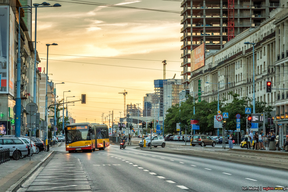 8570
Słowa kluczowe: Objazd ZachĂłd Inwestycje