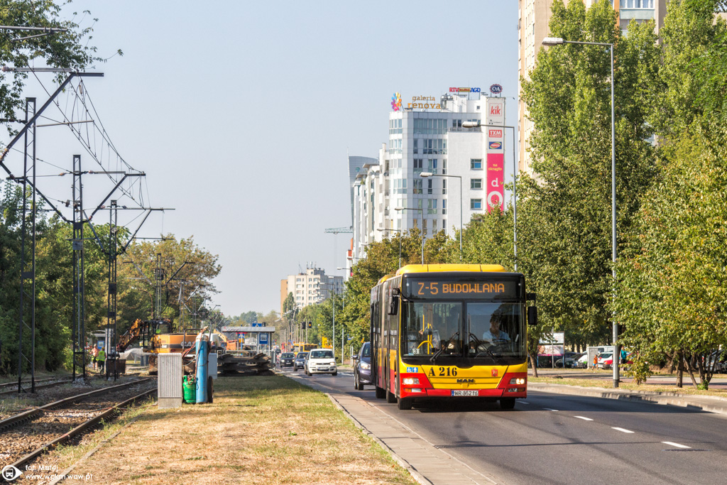 A216
Wspomnienie z remontu torĂłw na BrĂłdnie.
Słowa kluczowe: ZaTramwaj ITSNG363 Inwestycje