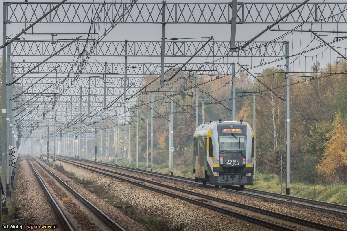 SA135-022
I pojechaĹ...
