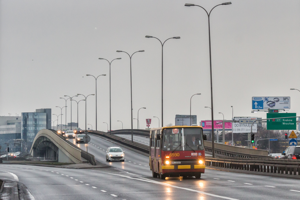 6930
Ten numer kojarzy mi siÄ bardziej z Neoplanem niĹź z Ikarusem. ZwĹaszcza, Ĺźe dawny 6930 byĹ jednym z ostatnich NeoplanĂłw.
Słowa kluczowe: WOĹP2016 IK260