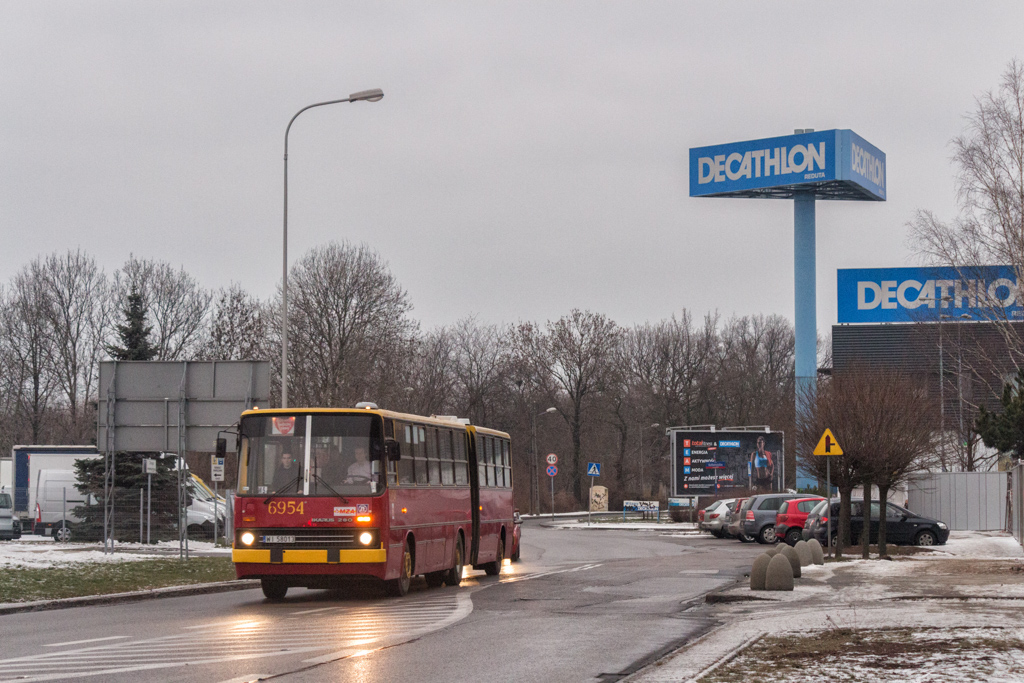 6954
Pozdrowienia dla wolontariuszy na wozie!
Słowa kluczowe: WOĹP2016 IK280