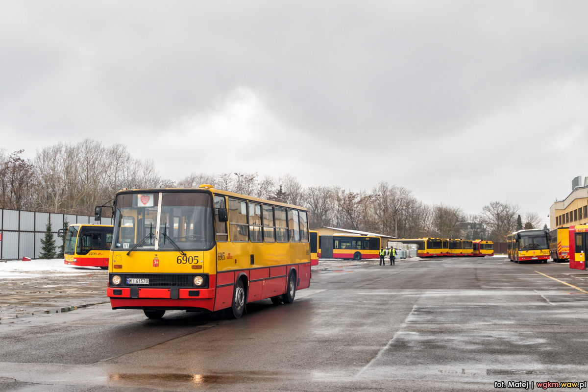 6905
Przed wyjazdem na orkiestrowÄ liniÄ.
Słowa kluczowe: WOĹP2017 IK260
