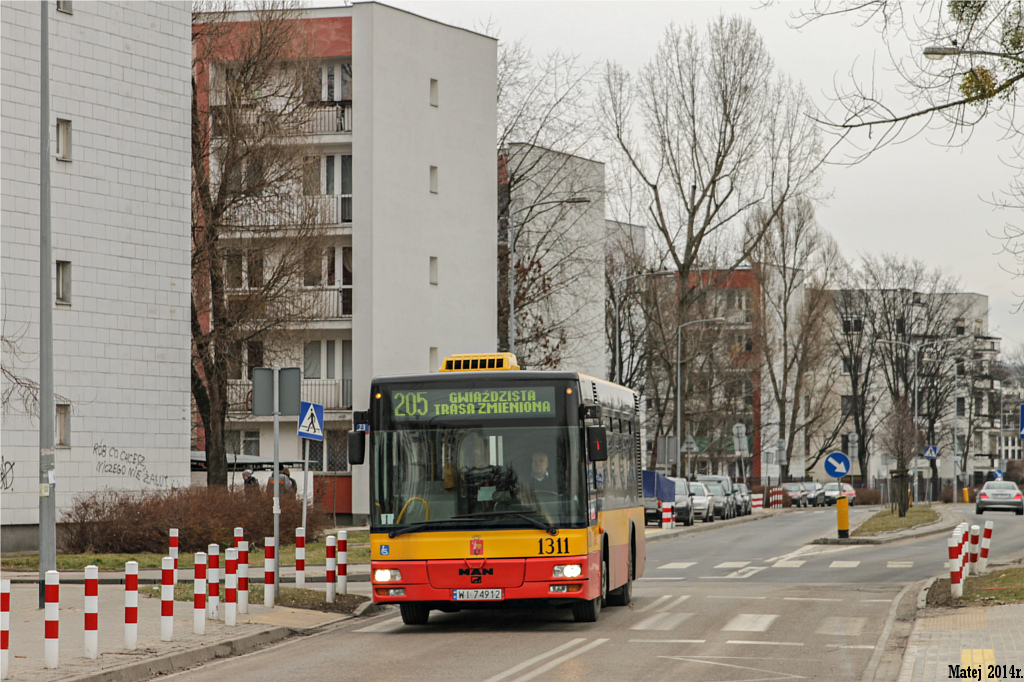 1311
Słowa kluczowe: NM223