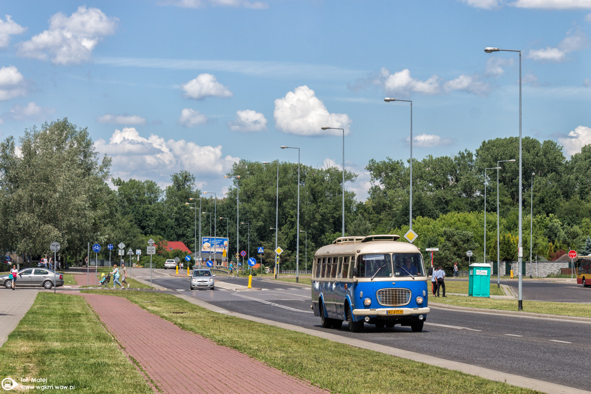 8058
Pozdrawiam takĹźe obsĹugÄ konduktorskÄ obydwu brygad :)
Słowa kluczowe: J043