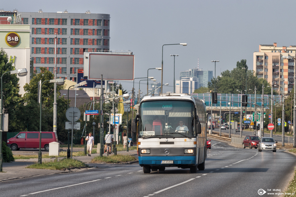 ST 6541E
Pojazd: Mercedes-Benz O303-15RHD
PrzewoĹşnik: PKS Starachowice
Rok produkcji: 1988
Kurs: Warszawa - KoĹskie
