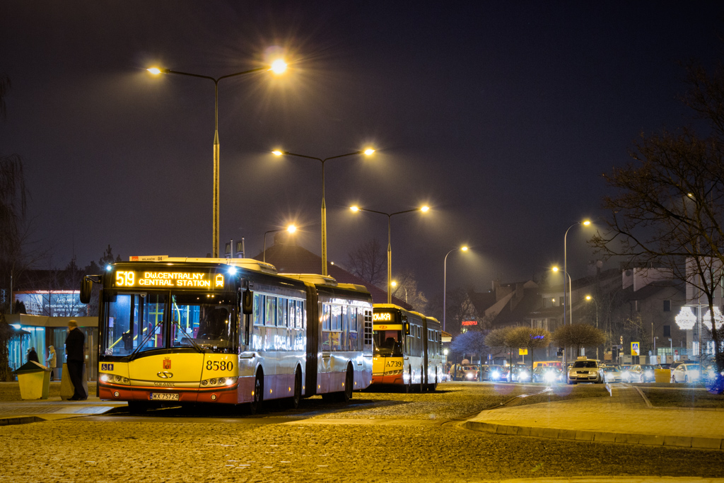 8580
Stalowa na 519? Czemu nie! 

WiÄcej informacji: http://www.wgkm.waw.pl/portal/index.php/8-zmiany-obslugowe/54-krolewski-festiwal-swiatla-czyli-wzmocnione-519-do-wilanowa
Słowa kluczowe: Zasilenie