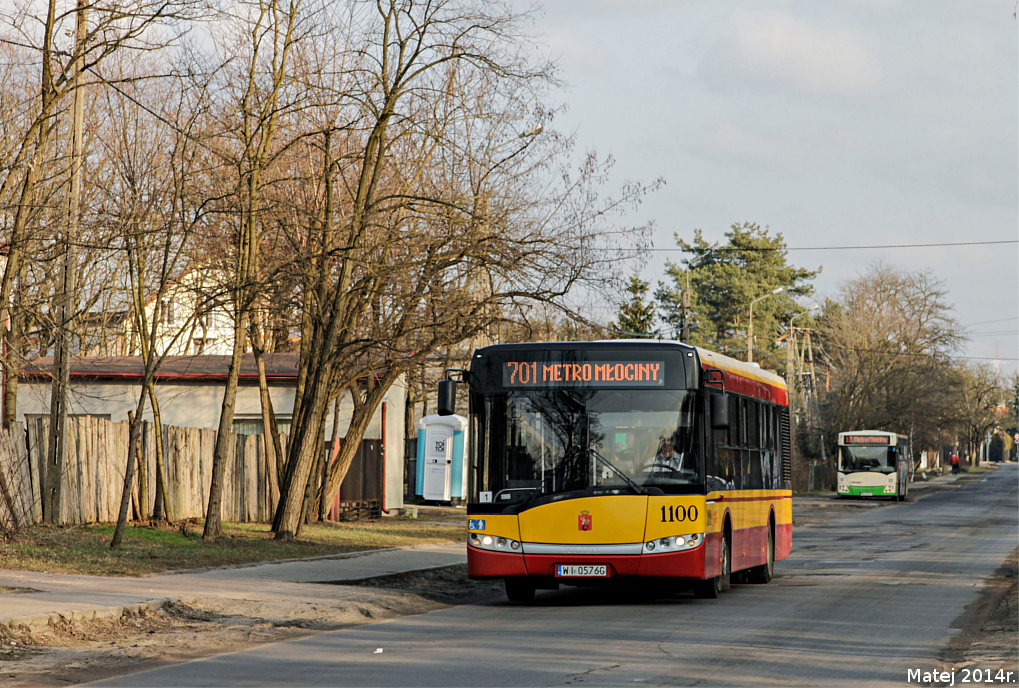 1100
Pozdrowienia dla kierowcy! :) Dla tego z tyĹu rĂłwnieĹź, co sfociĹ mnie komĂłrkÄ swojÄ, ot taka zemsta za robienie zdjÄÄ Jelczowi :D

