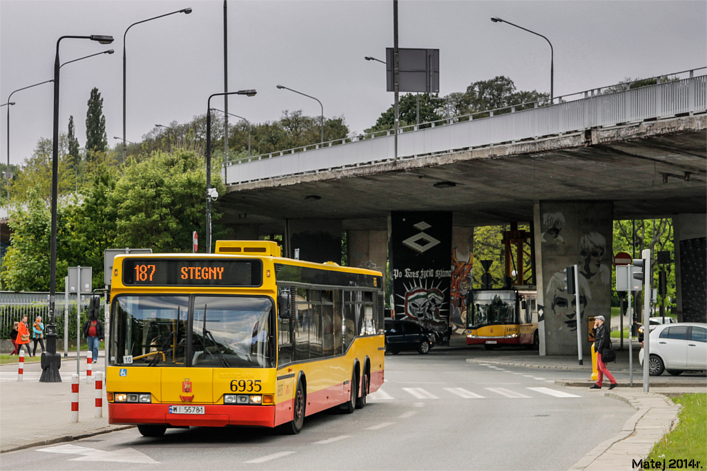 6935
Słowa kluczowe: N4020
