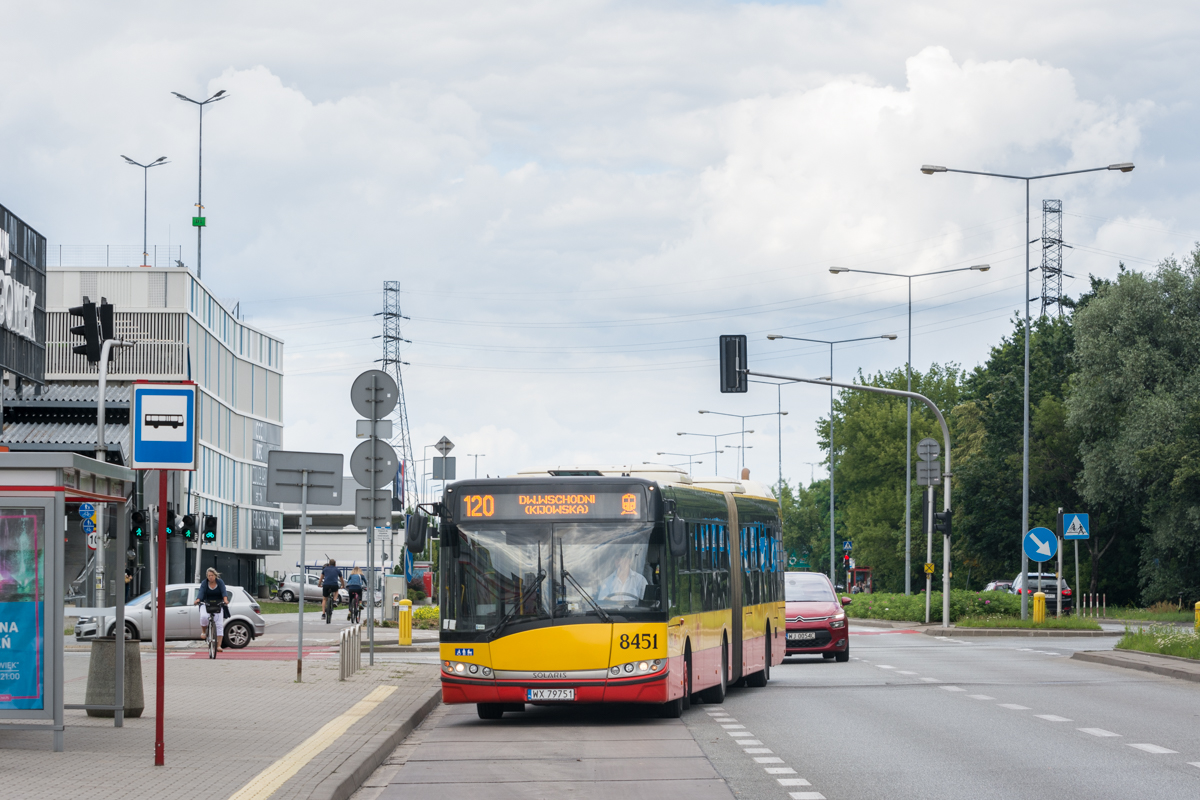 8451
Słowa kluczowe: DziwadĹo