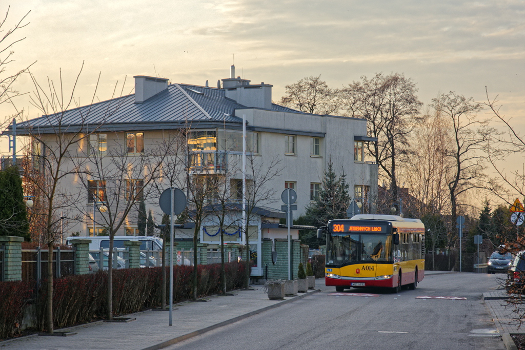 A014
Dzisiejsza promocja za planowe na tym dodatku Alpino. Na przejeĹźdĹźajÄcych tÄdy brygadach 1/334 i 03/304 teoretycznie nie mogÄ pojawiaÄ siÄ dĹuĹźsze wozy z powodu ciasnych skrzyĹźowaĹ, ten jednak bez problemĂłw trasÄ przejechaĹ.
Słowa kluczowe: Architektura DziwadĹo MOBSU12_2