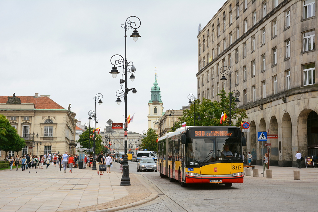 8317
Solaris na specjalnej linii dowoĹźÄcej mieszkaĹcĂłw na uroczystoĹci zwiÄzane z 70. rocznicÄ wybuchu Powstania Warszawskiego.
Słowa kluczowe: PW2014