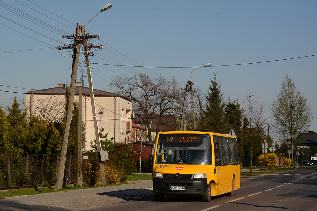M027
