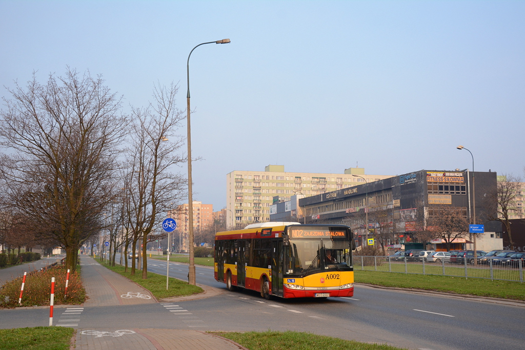 A002
Ostatni kurs linii N02 bÄdÄcy rĂłwnieĹź najpĂłĹşniejszym kursem linii nocnej w Warszawie. Od soboty zostanie zastÄpiony przez liniÄ 156, ktĂłrej kursowanie rozpocznie siÄ godzinÄ wczeĹniej.

Słowa kluczowe: MOBSU12_2