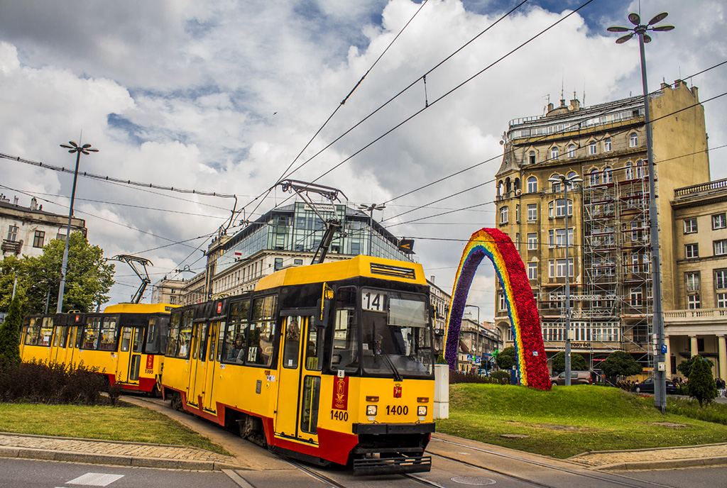 1400+1399
Z tÄczÄ jakÄĹ.
