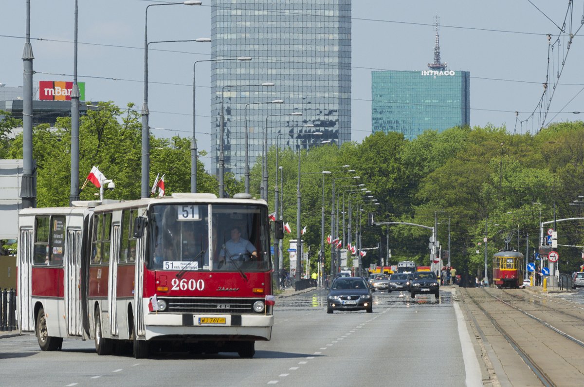 2600
Ikarus na linii do stacji Piaseczno WÄskotorowe.
Słowa kluczowe: IK280