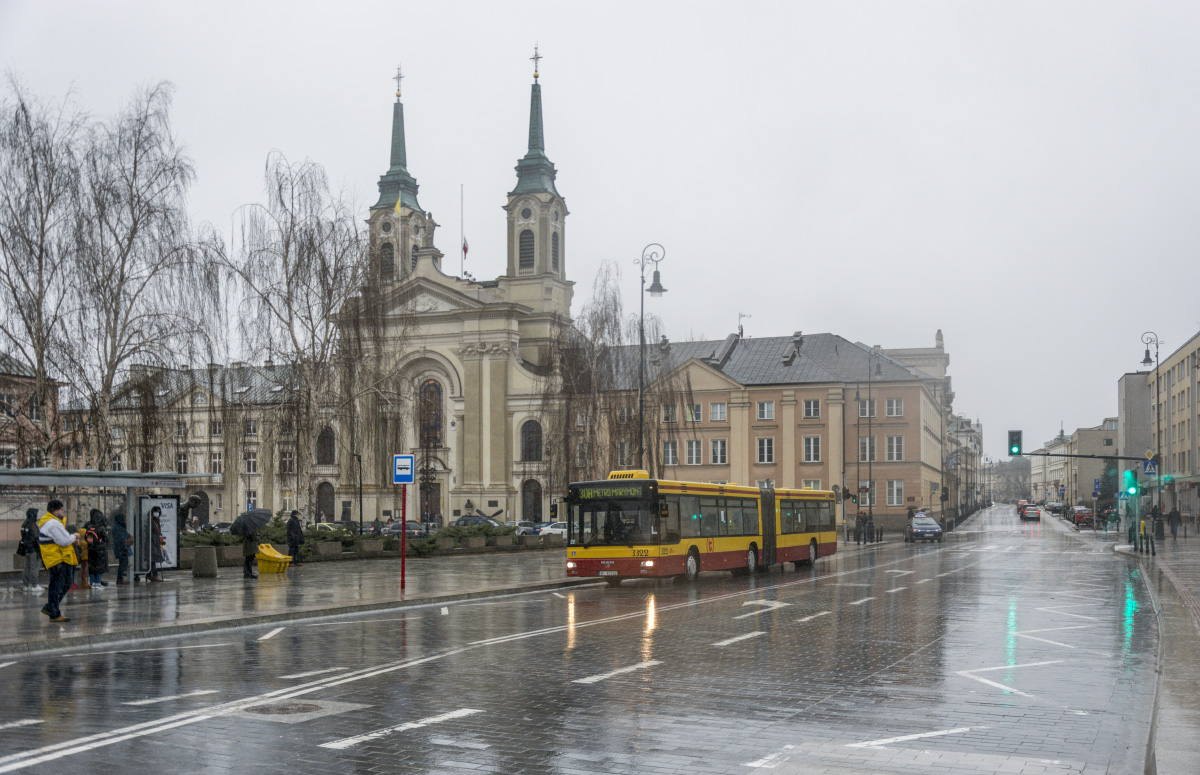 3322
DziÄki inicjatywie Konrada, w zabytkowym Manie pojawiĹy siÄ stare wyĹwietlacze oraz koĹpaki.
Słowa kluczowe: WOĹP2022