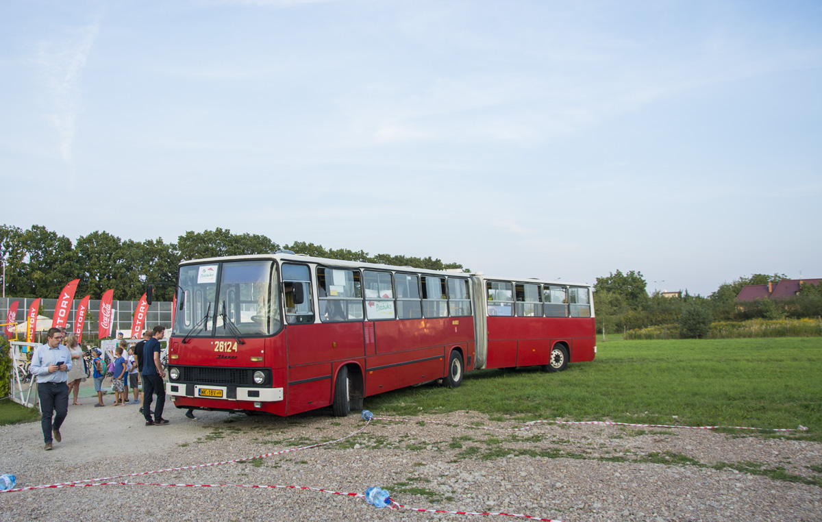 26124
Ikarus firmy Warbus obecnie stacjonuje w Warszawie.
Słowa kluczowe: IK280