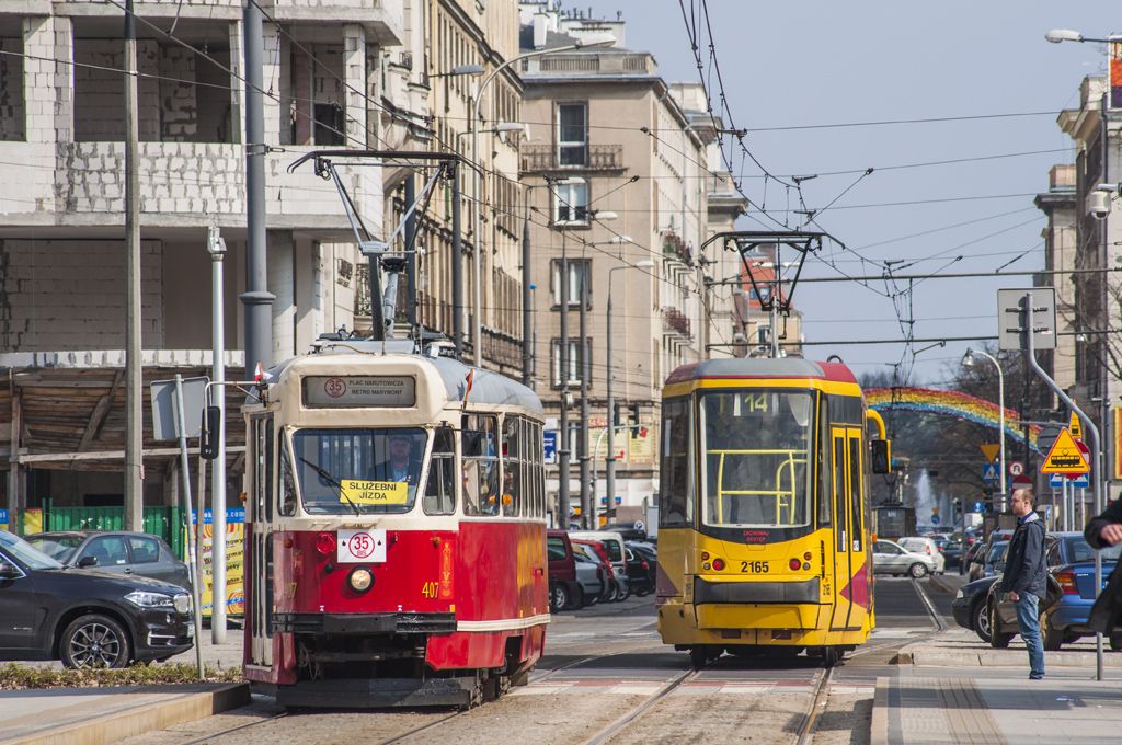 407
Słowa kluczowe: 35lecieKMKM Konstal13N