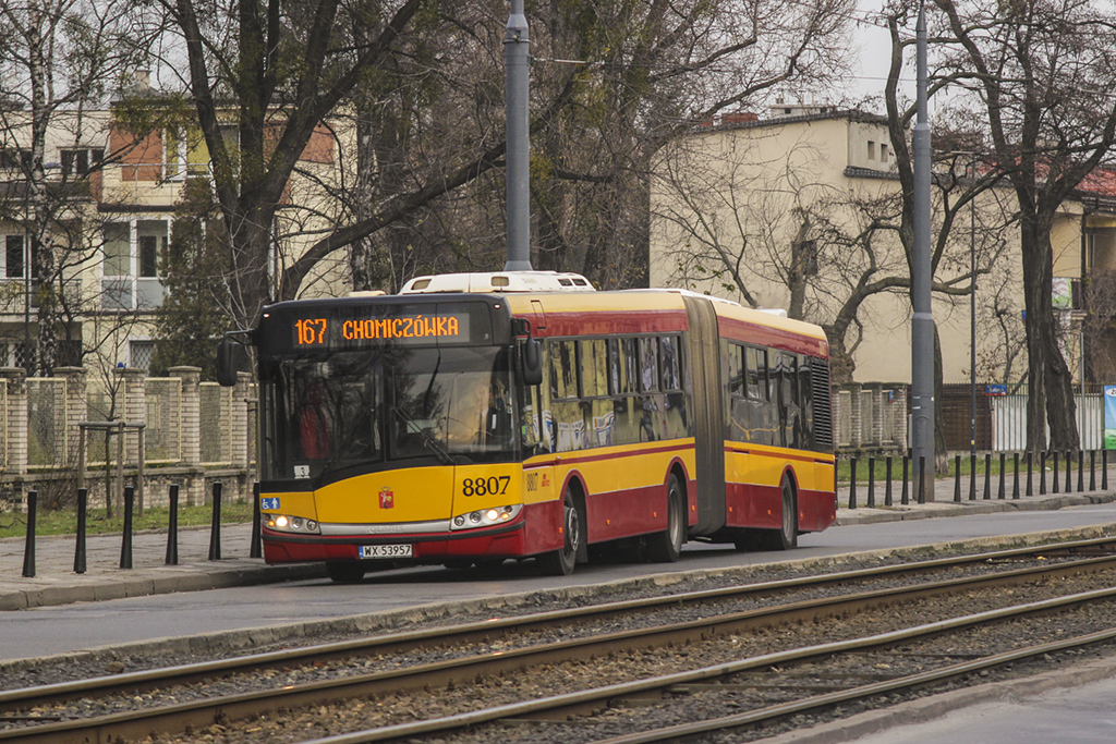 8807
