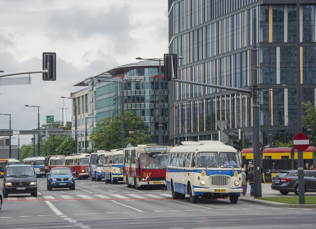 KTA 1V
OgĂłrek z Tarnowa.
Słowa kluczowe: NM2016 J043 Parada