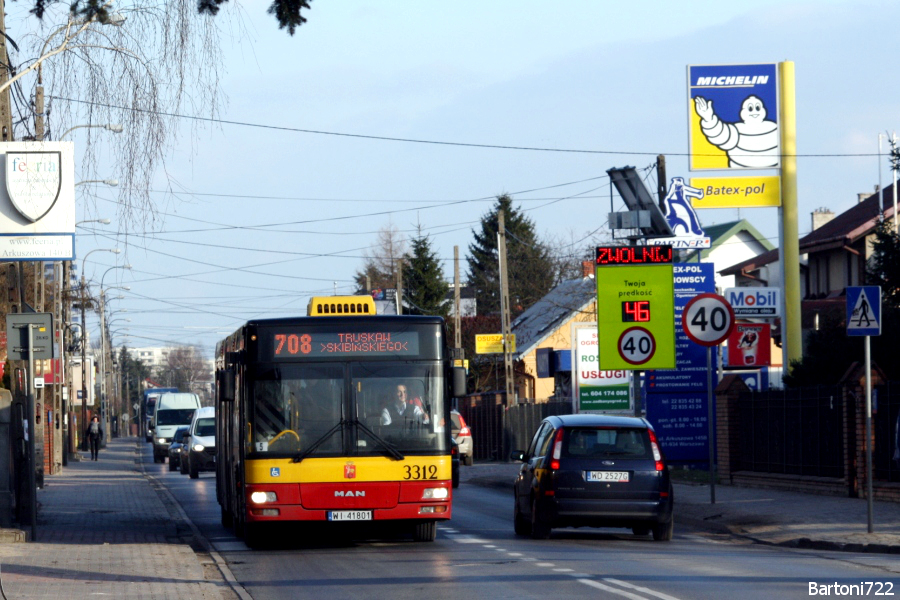 3312
MANy wpisujÄ siÄ w nowe dla siebie rejony. MajÄ ku temu okazjÄ na linii 708, na ktĂłrej "Stalowa" zastÄpiĹa Lionsy z ITSu. PrzejÄĹa caĹy wkĹad ajenta, czyli 2 caĹki i dodatek w DP, oraz caĹkÄ w DĹ.
