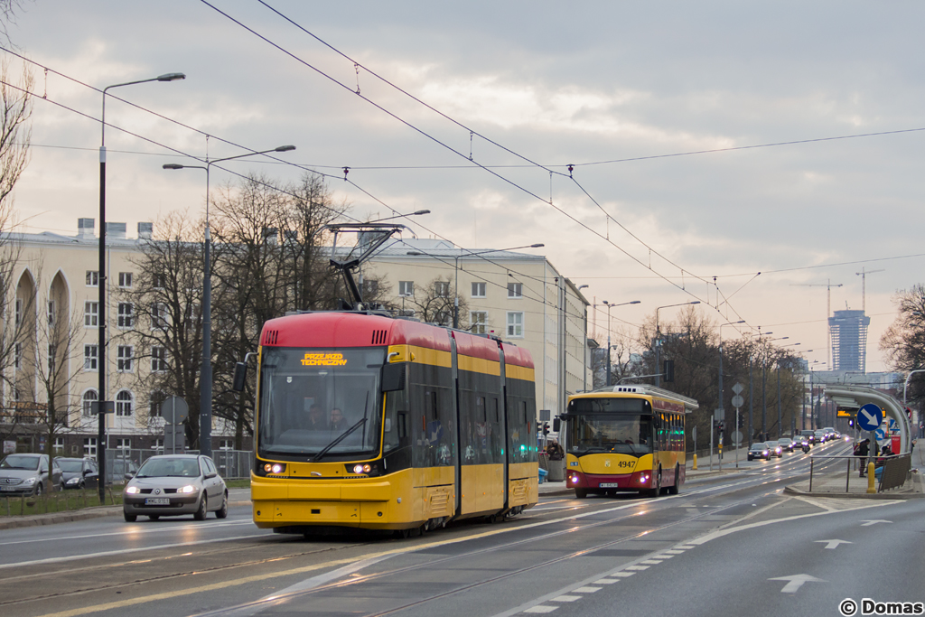 3801
Transport wagonu z "Woli" na "Pragę". Pozdrowienia dla motorniczego!
