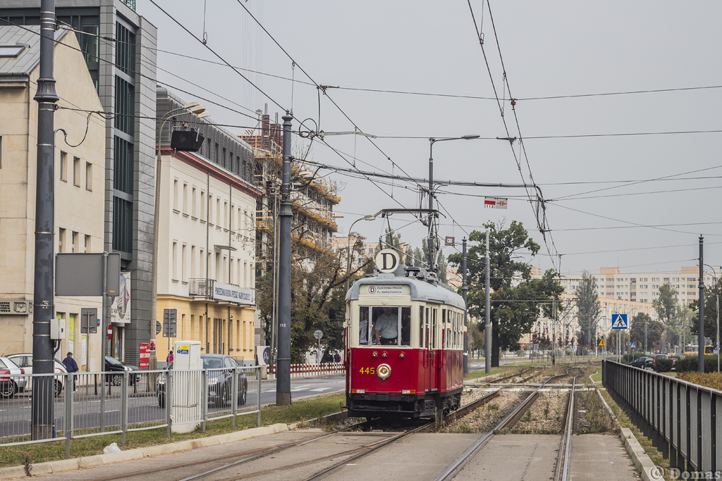 445
[i]Berlinka[/i] wraca na Plac Narutowicza.
Słowa kluczowe: DTP2014
