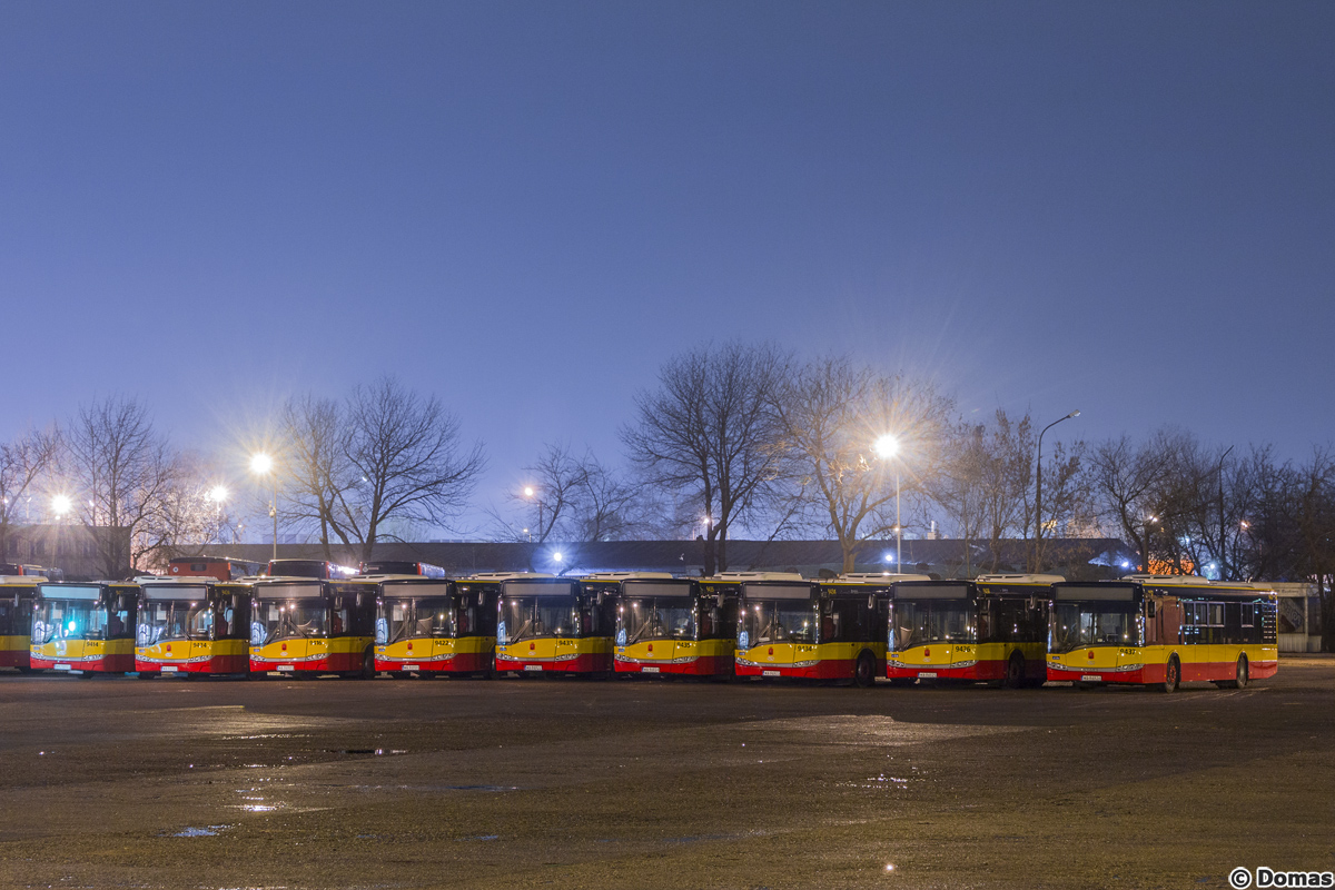 9437
Tymczasem na bazie na Płochocińskiej pojawiają się sukcesywnie kolejne sztuki. Obecnie jest już ok. 30 sztuk na bazie.
