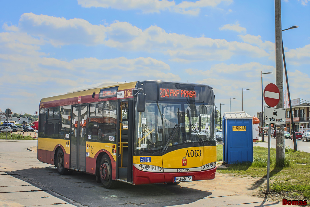 A063
Leniwe, niedzielne popoĹudnie na Osiedlu Derby...
Słowa kluczowe: MOBSU8,6