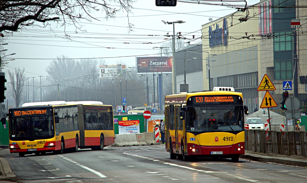 4912
Słowa kluczowe: M121I