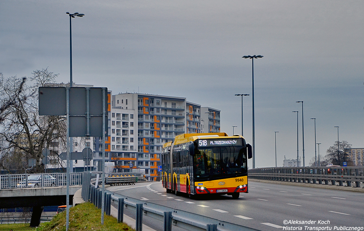 9940
Gazowiec z Arrivy zbliĹźa siÄ do przystanku "Metro Marymont 01" w kierunku placu Trzech KrzyĹźy.
