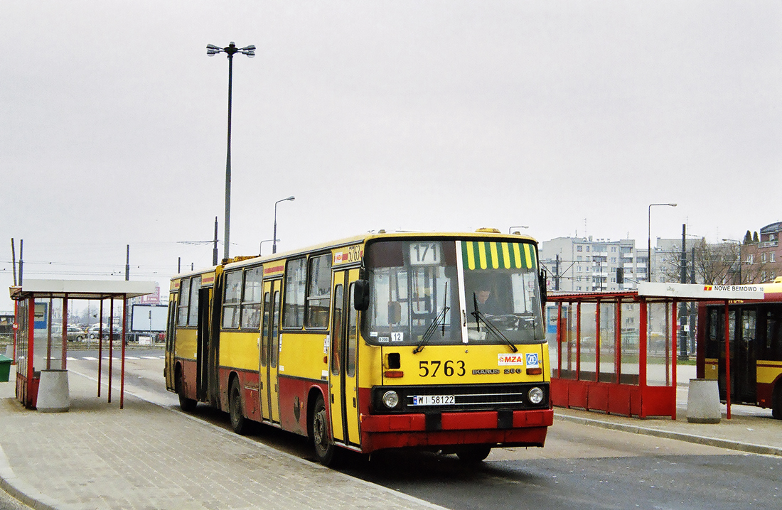 5763
WydawaĹo siÄ wtedy, Ĺźe 171 na Nowym Bemowie to aksjomat i linia zostanie tu na zawsze. 
Słowa kluczowe: IK280