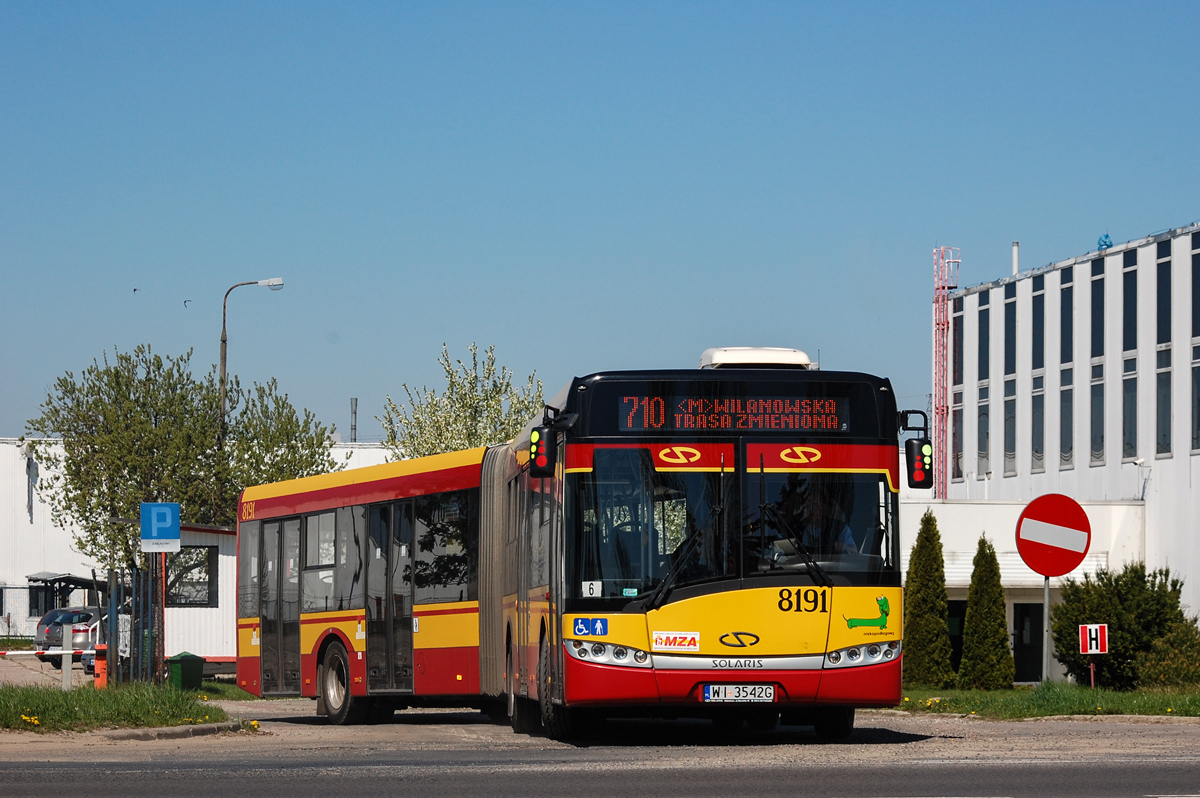 8191
Wyjazd z nieuĹźywanej od kilku lat liniowo pÄtli Polkolor przy dawnych zakĹadach telewizyjnych Unitry. Ciekawe czy sam kraniec jeszcze istnieje.
