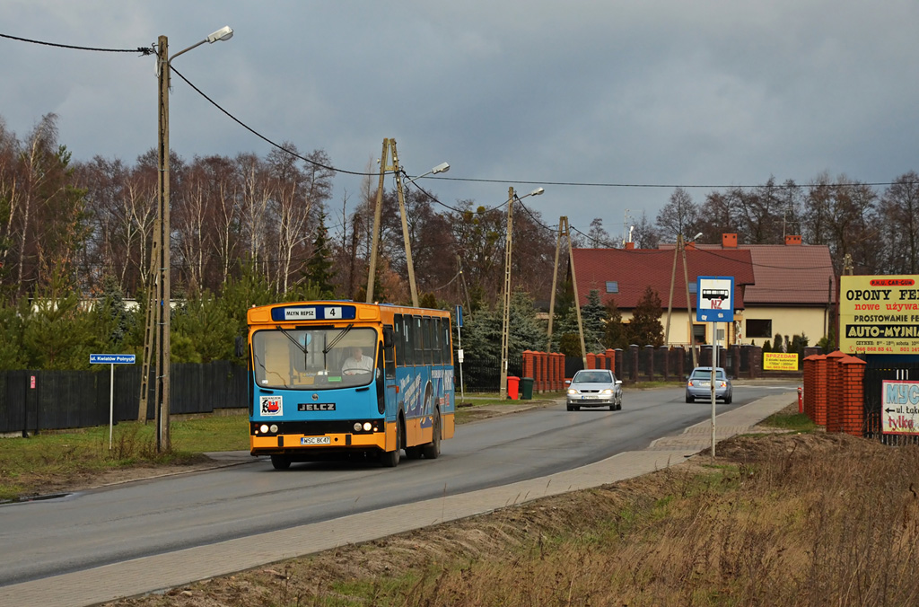 WSC 8K47
Jelcz po zakoĹczonej porannej zmianie na linii 4 pÄdzi do zajezdni.
