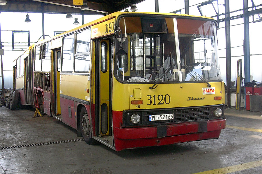 3120
Hala napraw na zajezdni stalowa. Foto Dominik WoĹşniak
Słowa kluczowe: IK280