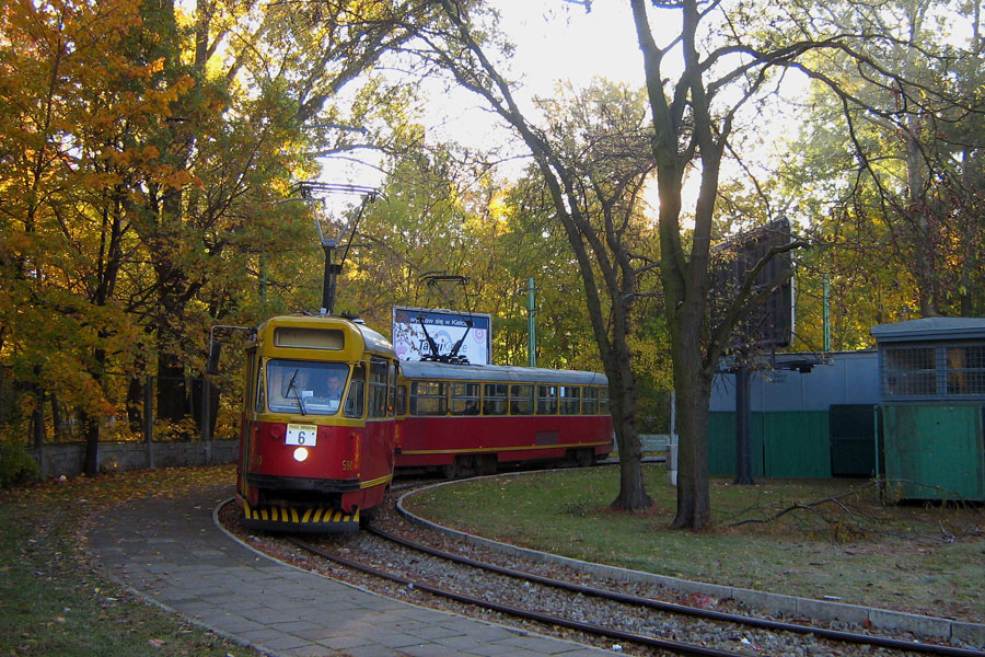 590
Słowa kluczowe: Konstal13N