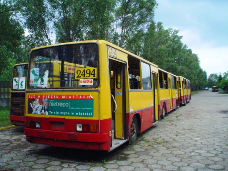 2494
W kolejce do palnika
Słowa kluczowe: IK280