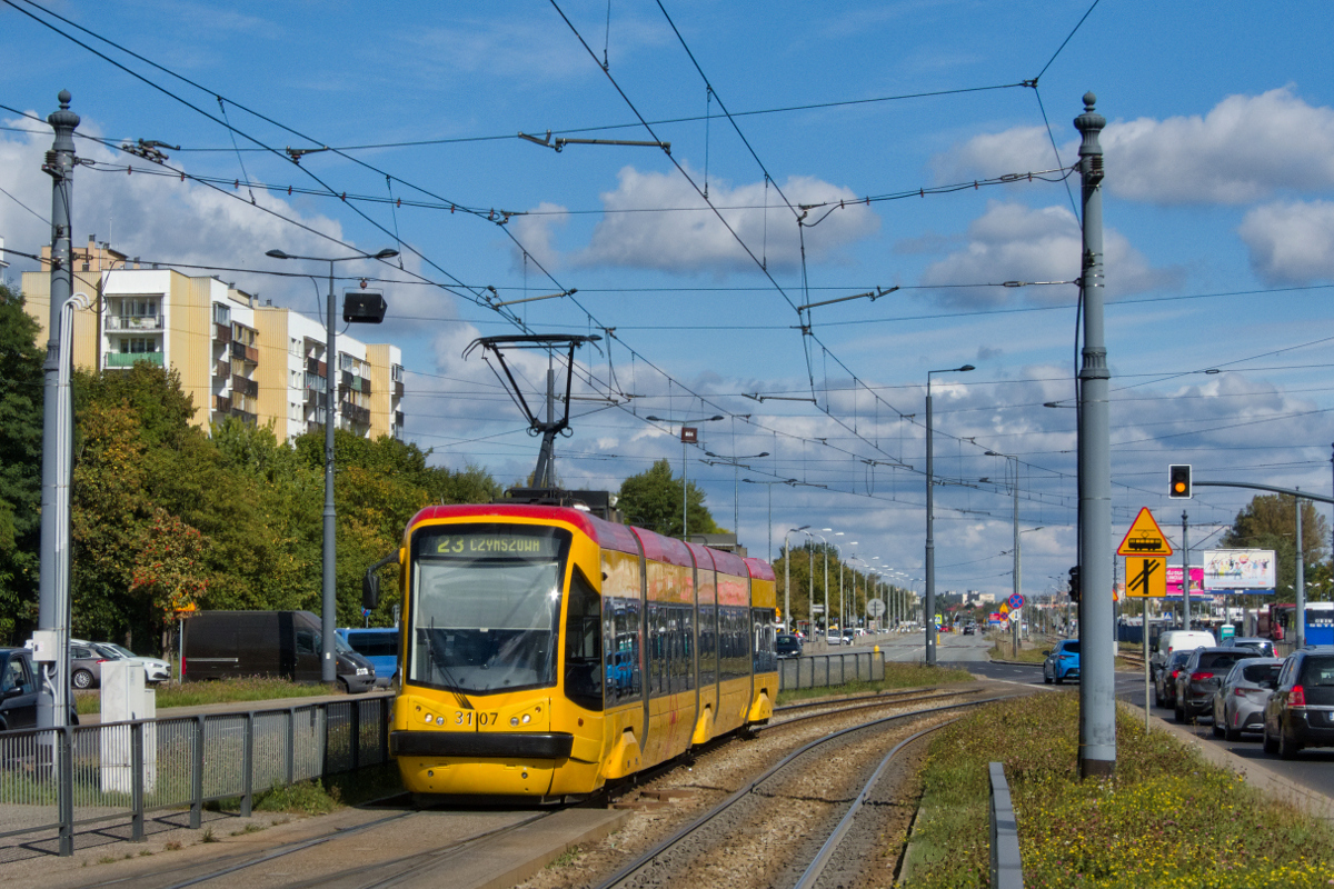 3107
PiÄtkowa ciekawostka na linii 23.
