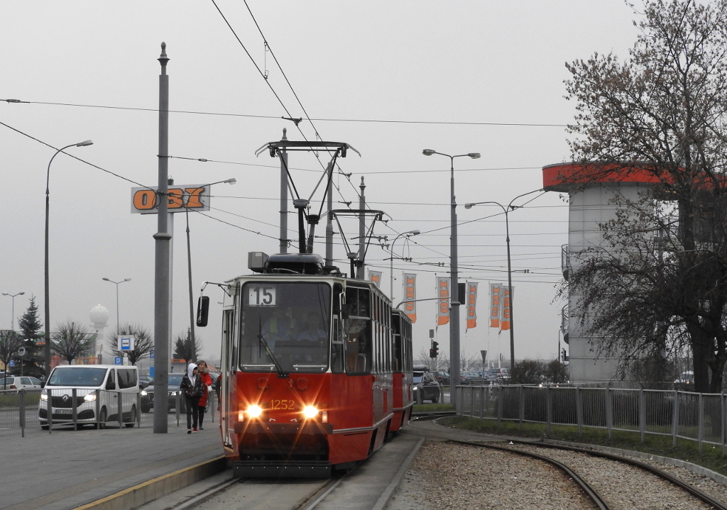 1252+1251
