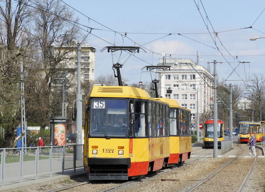 1322+1321
