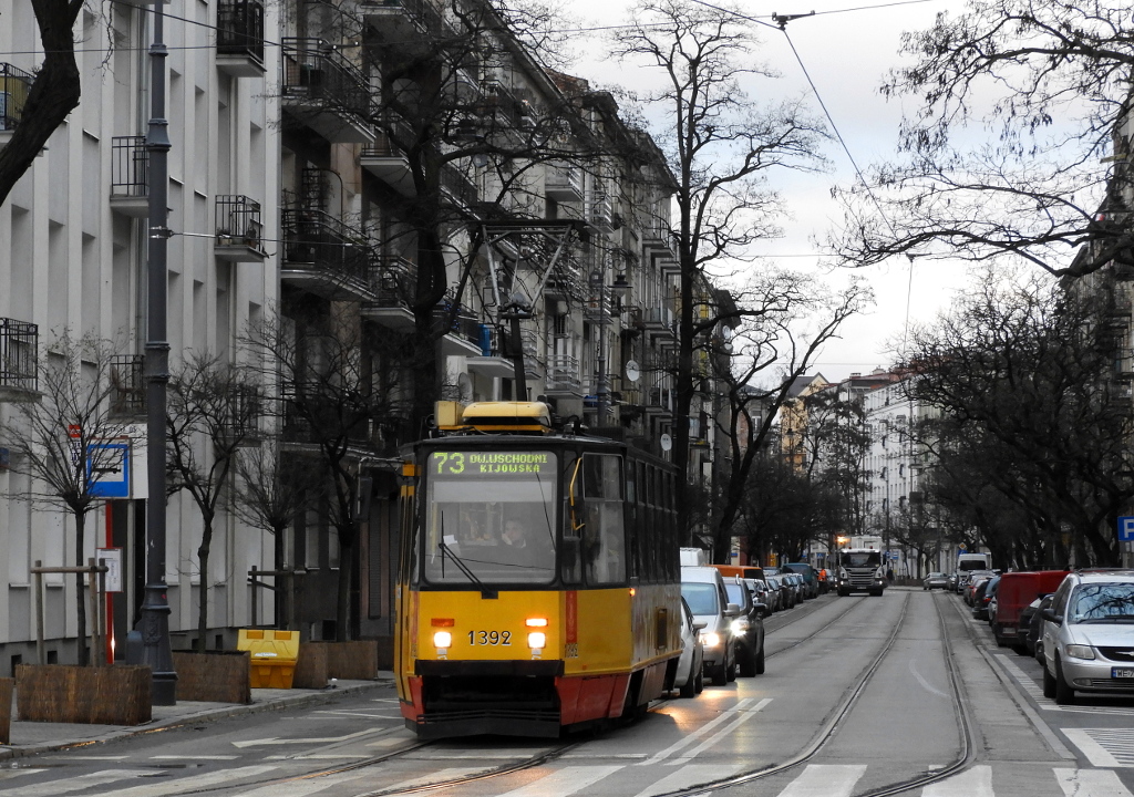 1392
Linia 73 zostaĹa uruchomiona w dniu 31.12.2018 w celu zastÄpowania na trasie do pÄtli Czynszowa linii 23, ktĂłra kursowaĹa objazdem z powodu zamkniÄcia placu Bankowego na czas koncertu sylwestrowego. Linia jeĹşdziĹa na nastÄpujÄcej trasie: Dworzec Wschodni (Kijowska) - Kijowska - Targowa - 11 Listopada - Stalowa - Czynszowa.
Słowa kluczowe: ZaTramwaj