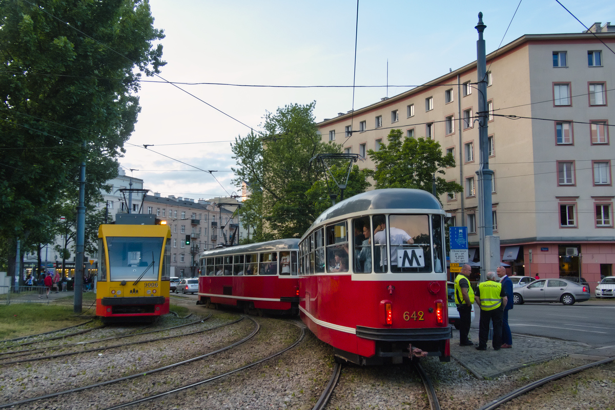 407+642
Słowa kluczowe: NM2024