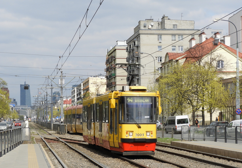 3001
W dniu dzisiejszym batyskaf w koĹcu zostaĹ wysĹany na odpowiedniÄ dla niego liniÄ, czyli 14, a nie 9, 10, czy 24.
