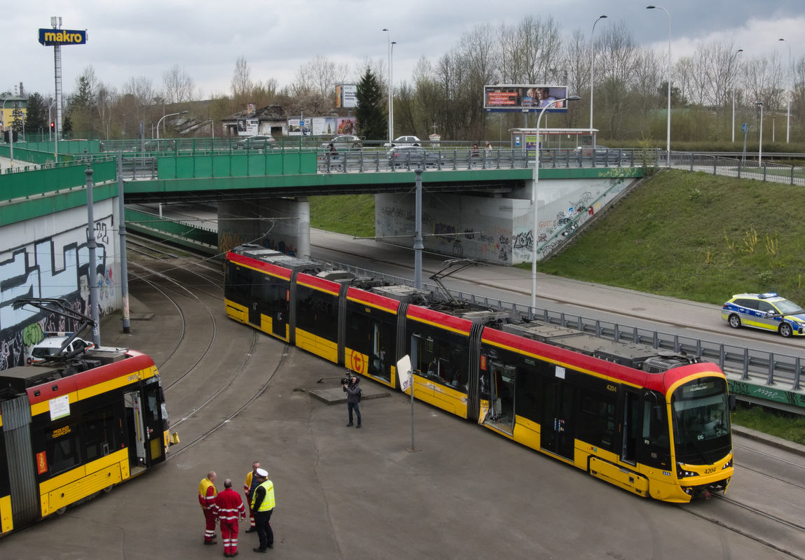 4204
Zderzenie wagonĂłw 4204 i 3805.
Słowa kluczowe: wypadek zderzenie
