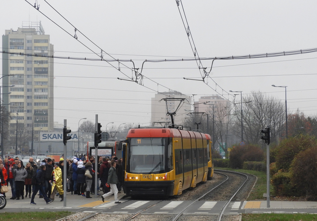 3263
Zatrzymanie z powodu zasĹabniÄcia pasaĹźera w wagonie 3263.
Słowa kluczowe: zatrzymanie
